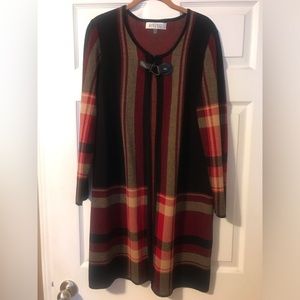 Kasper Long Sleeve Buckle Neck Knee Length Jacket Red/Black Womens Large